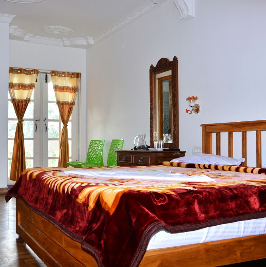 triplebed-deluxe-room